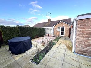 Rear- click for photo gallery